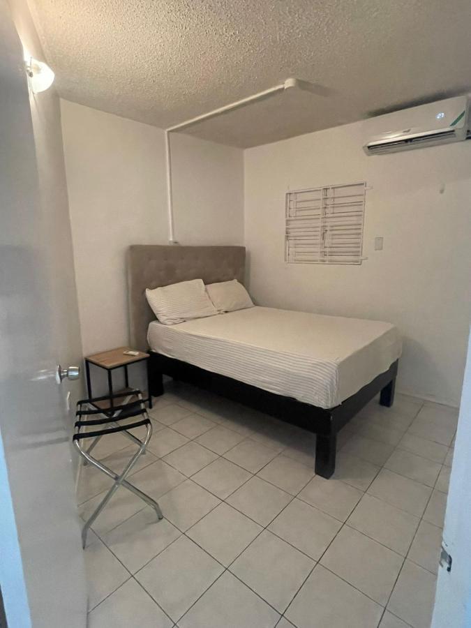 Finest Accommodation Marley Manor Apt # 513 Ground Floor 6 Marley Rd Kgn 6 Kingston Extérieur photo